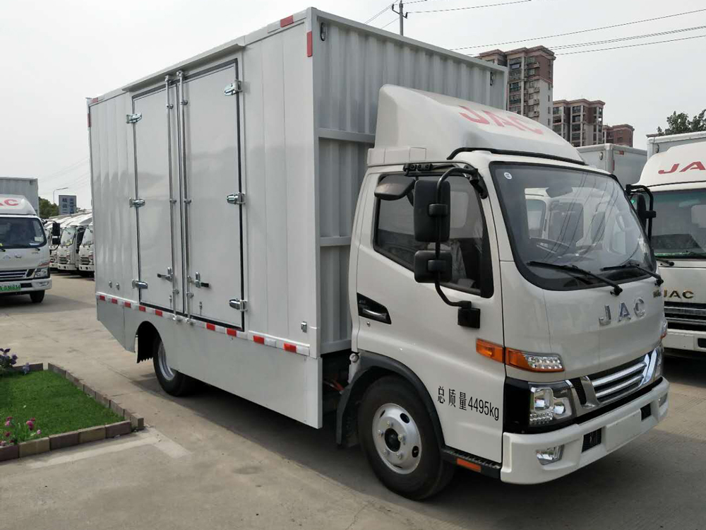 江淮牌HFC5045XXYEV1-1型純電動廂式運輸車